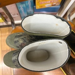 子ども雨靴の画像