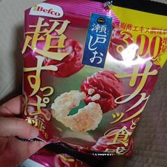 定価140円　海老揚げせんべい　瀬戸しお　ベフコ　梅
コンビニ価格　140円　菓子の画像