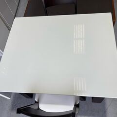 NITORI ニトリ 伸長式ダイニングテーブル3点セット 回転式椅子Used/美品の画像
