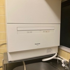 卓上型食洗機　NP-TA2  パナソニック　2019年製