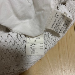 NATURAL BEAUTY BASIC ホワイト五分袖シャツ Mの画像