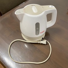 お話し中【5/26〜29お渡し希望・ジャンク品】T-fal 電気ケトル