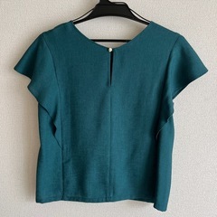 BEAUTY & YOUTH UNITED ARROWS フリルスリーブブラウスの画像