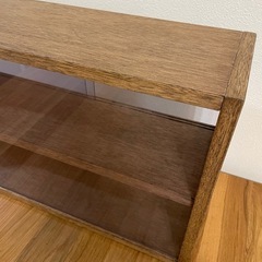 木製卓上ショーケースの画像