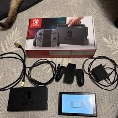 【Nintendo  Switch】話し合い中　本体一式　カバー...