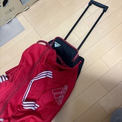 adidas スポーツバッグ　キャスター付　の画像