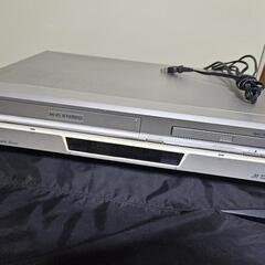 【中古】ビクター VHSビデオデッキ HR-DV4 DVDプレー...