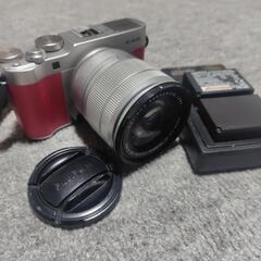 【予備バッテリー付き】FUJIFILM 　ミラーレス　一眼カメラ...