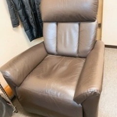 ソファの画像