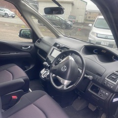 日産セレナハイウェイスターVセレクションの画像