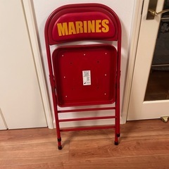 MARINES 赤パイプ椅子の画像