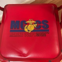 MARINES 赤パイプ椅子の画像