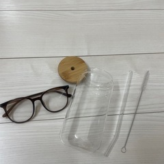 ストロー付きカップ＋ブルーライトカットメガネ
