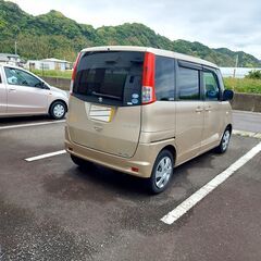 平成23年6月登録お車です。オイル漏れ水漏れ無しチエックランプ点灯無し。車検付きの画像