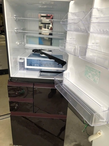 NO B242 ?福岡市内配送設置無料✨?シャープ SHARP プラズマクラスター冷蔵庫 (551L・どっちもドア) 5ドア グラデー