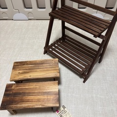 【お譲り先決定】木製ラック　花台　ガーデニング