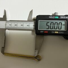 黄銅製割ピン、長さ50mm、径5.0mmの20本セットの画像