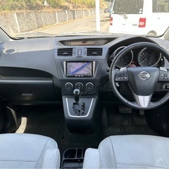 日産　ラフェスタの画像