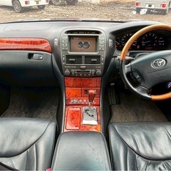 ローン可❗️車検満タン❗️トヨタ　セルシオの画像