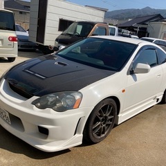 HONDA インテグラ　DC5 タイプR 改造多数
