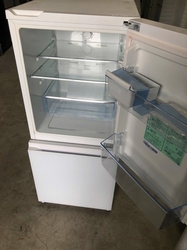 NO B224?福岡市内配送設置無料✨?冷蔵庫 ガラスホワイト HR-G13C-W [幅48.1cm /135L /2ドア /右開きタ