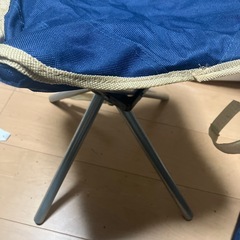 畳めるスリムチェアの画像