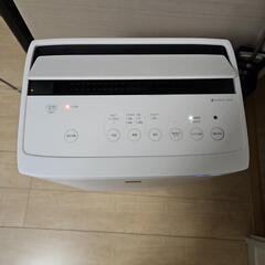 SHARP　プラズマクラスター　空気清浄機KI-PX70-W
の画像