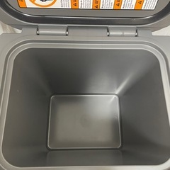 YETIクーラーBOX ローディ24の画像