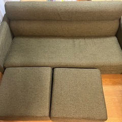 3人掛けソファ　オットマン付き