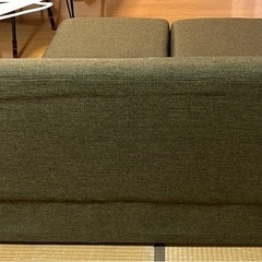 3人掛けソファ　オットマン付きの画像