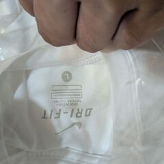 Nike Dri-FIT ホワイト Tシャツ サイズLの画像