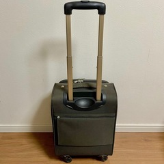 キャリー　チャコールグレーの画像