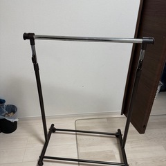 ハンガーラック