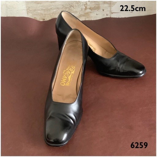 美品】フェラガモ エナメル フラットパンプス ローファー 22.5 23