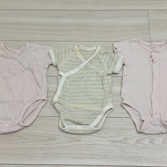 ユニクロ ベビー肌着 60サイズ