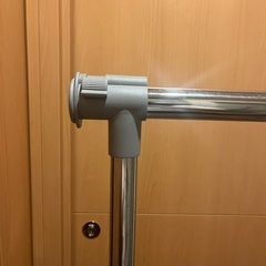ハンガーラックの画像