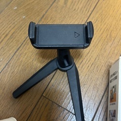 新品未使用の携帯電話スタンドの画像