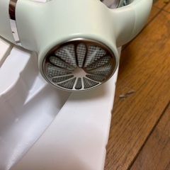 新品未使用のネッククーリングファンの画像