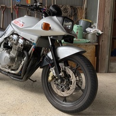 希少！SUZUKI GSX400S フロントホイール　カタナ400 　の画像