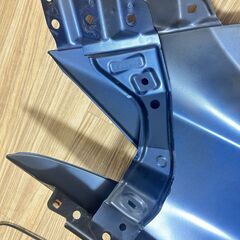 プリウス ZVW30系後期 (左側) 助手席側 フェンダー / 純正 Blueの画像