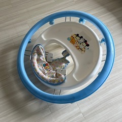 ベビー　歩行器