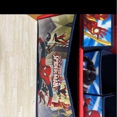 スパイダーマンチェストの画像