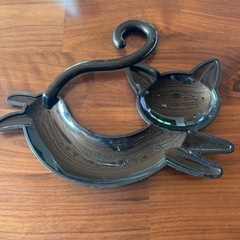 黒猫 タオルかけの画像