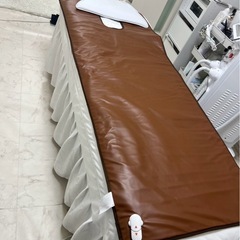 施術用ベッド