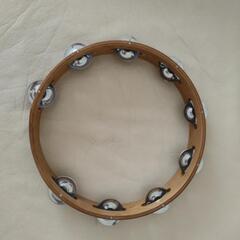 タンバリン　木製　レトロの画像