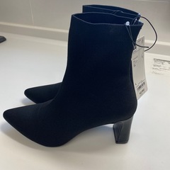 GU  womanポインデッドニットブーツの画像