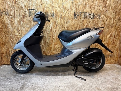 ライブディオAF35白si-z （ライブディオAF35白si-z （ホンダ