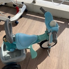 子供用3輪車の画像