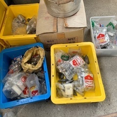 釣り用オモリ　たくさん有りますの画像