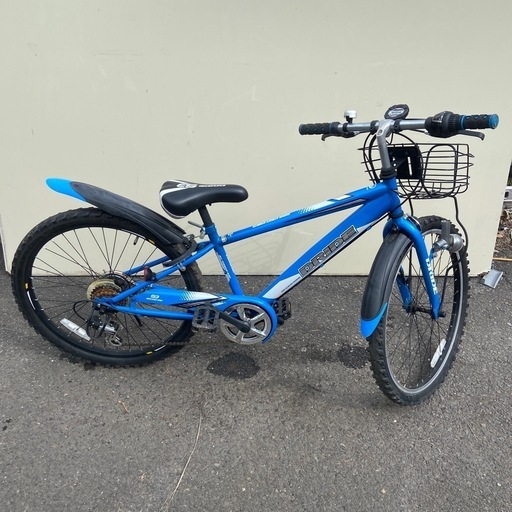 お取引中美品子供用自転車24インチ6段変速ギア付き (kazzz mizz